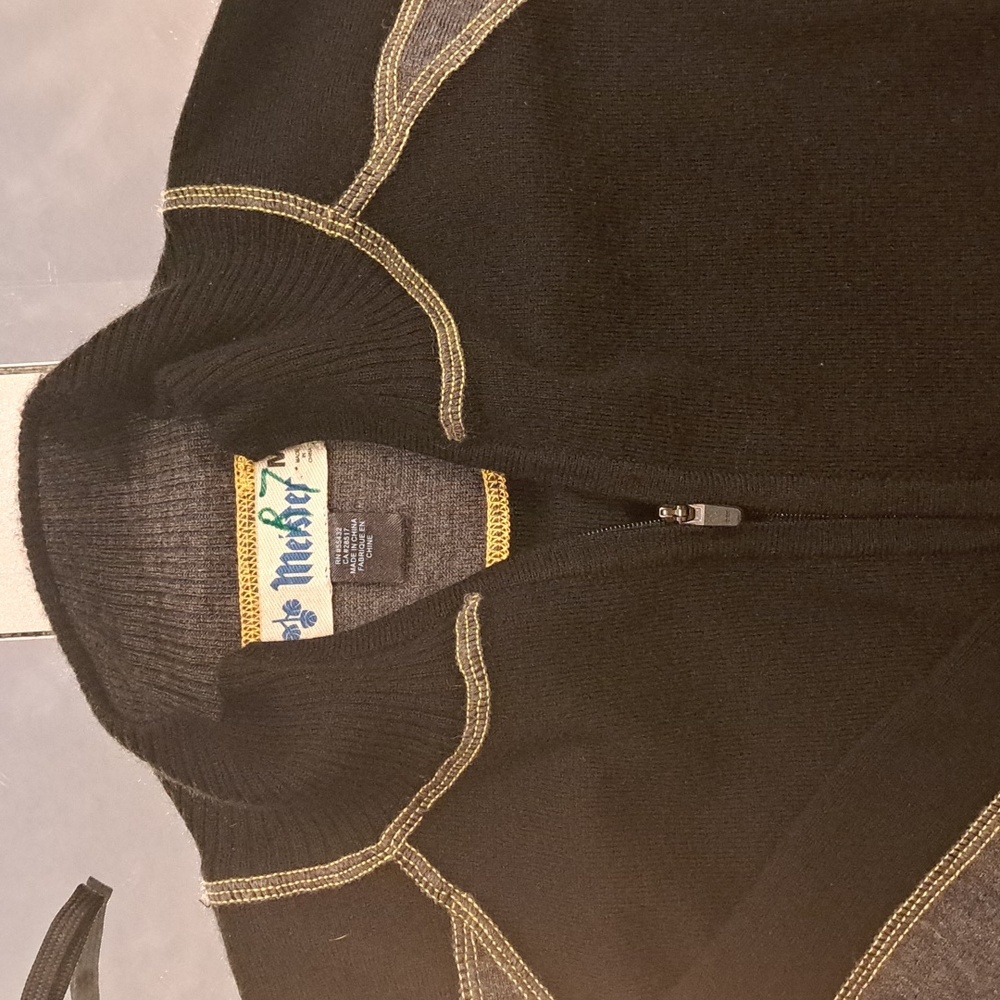 Meister, Size Medium, Blue/Grey Pullover Sweater, 20" P2P